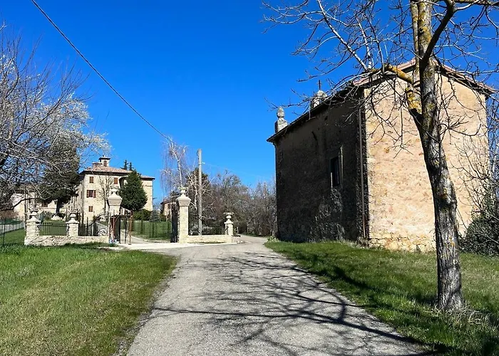 Il Fienile Di Cornazzano 아파트